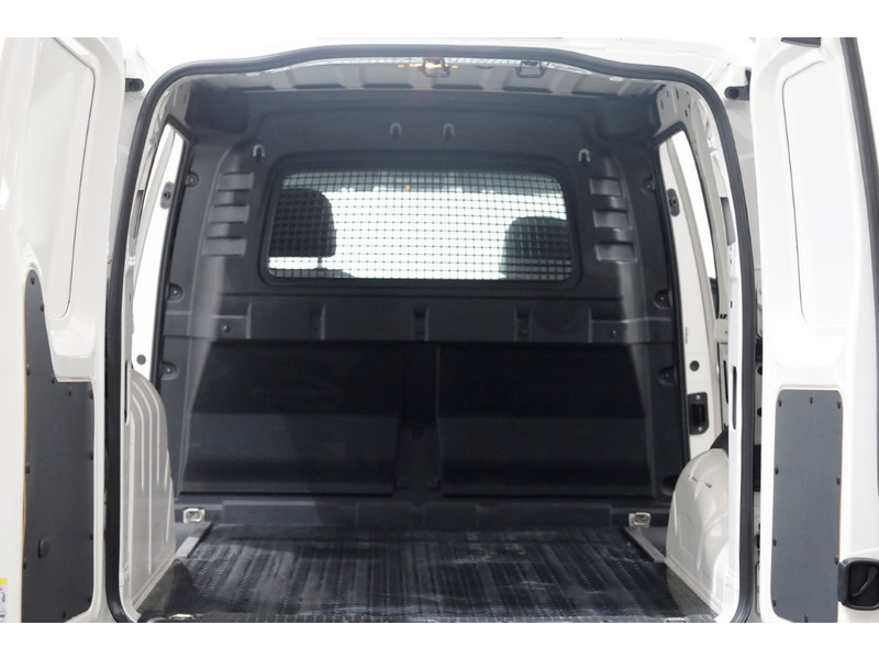 48564620-volkswagen-caddy-5