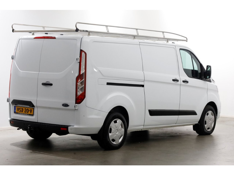 48605343-ford-transit-custom-2