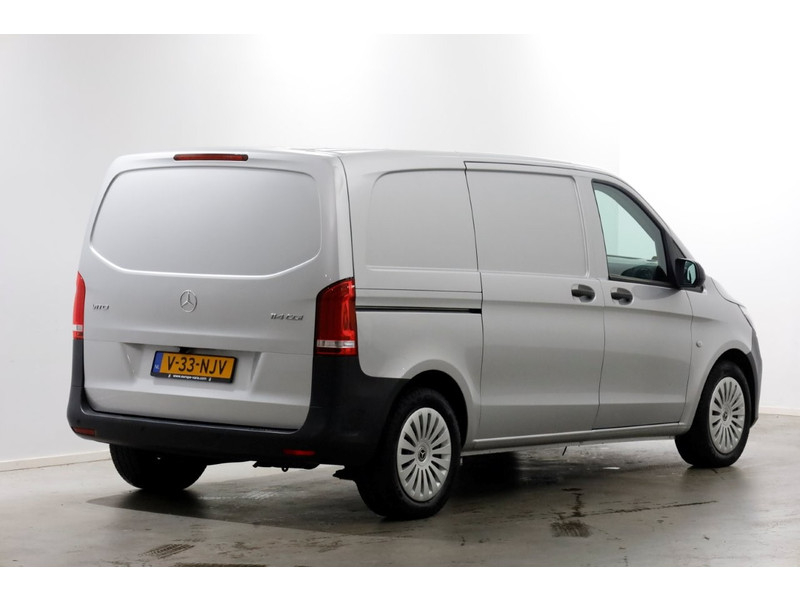48639994-mercedes-benz-vito-2