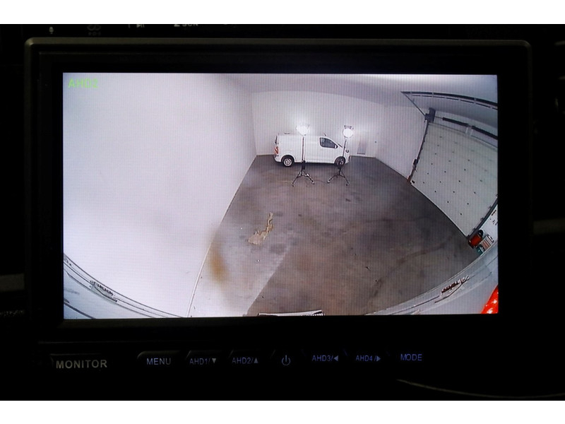 48741675-volkswagen-crafter-13