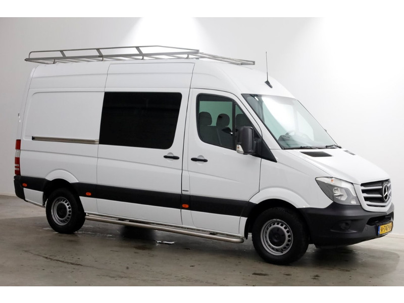 48741993-mercedes-benz-sprinter-10
