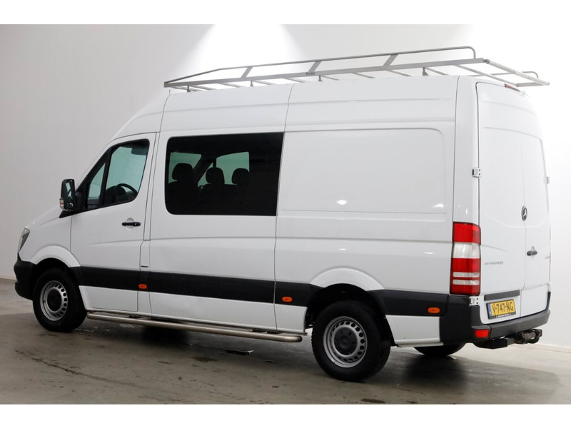 48741993-mercedes-benz-sprinter-9