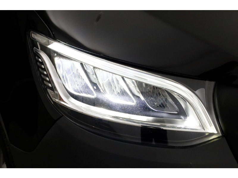 48837673-mercedes-benz-sprinter-11