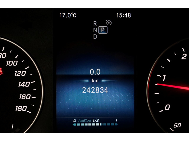 48837673-mercedes-benz-sprinter-18