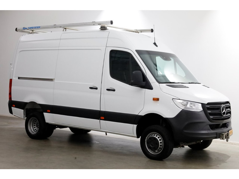 48966378-mercedes-benz-sprinter-9