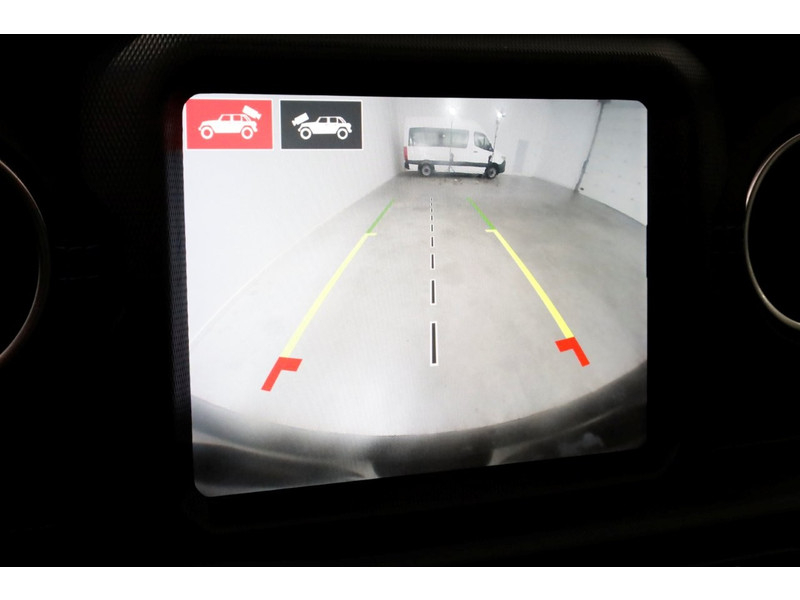 49019653-jeep-wrangler-25