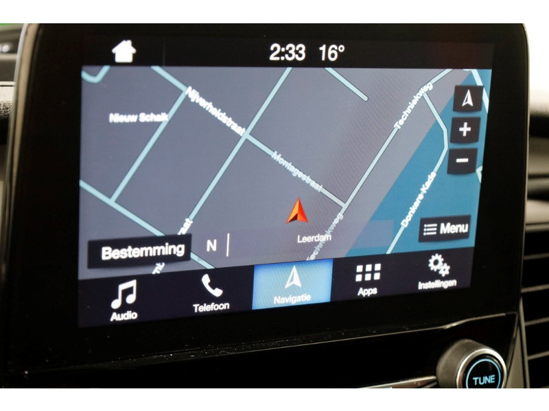 49046971-ford-transit-custom-15