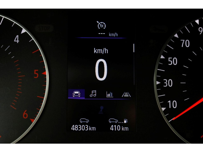 49048433-renault-trafic-22