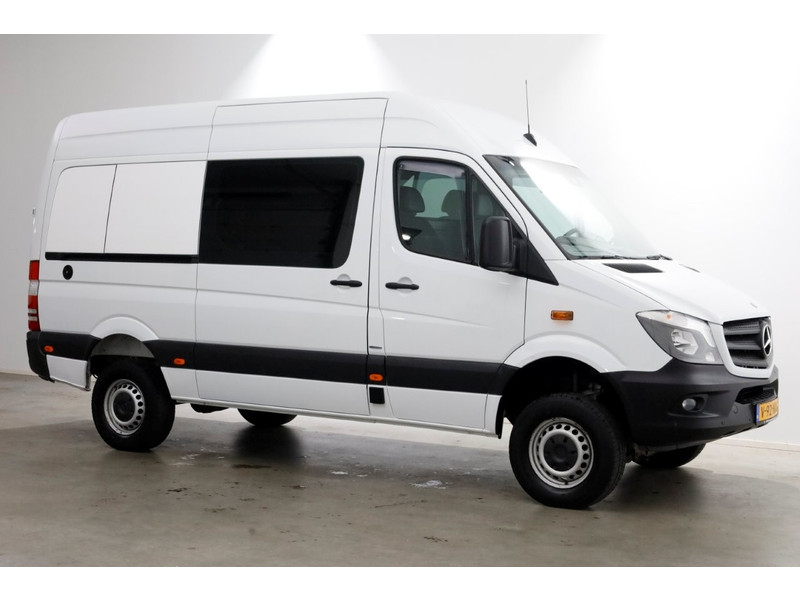 49090950-mercedes-benz-sprinter-10