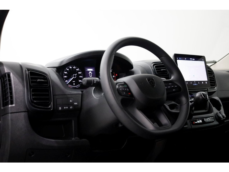 49142987-peugeot-boxer-16