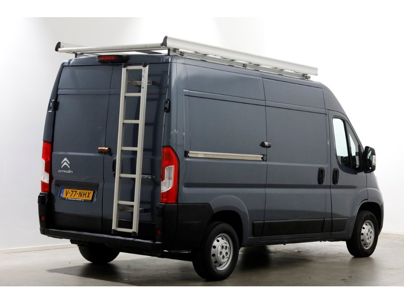 49143383-citroen-jumper-2