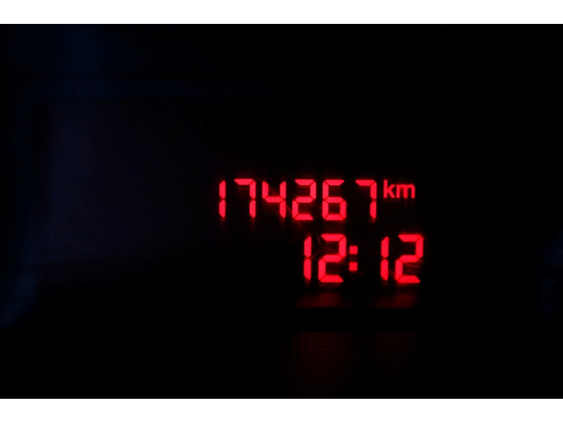 49216584-iveco-daily-16