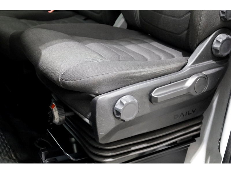 49240381-iveco-daily-22