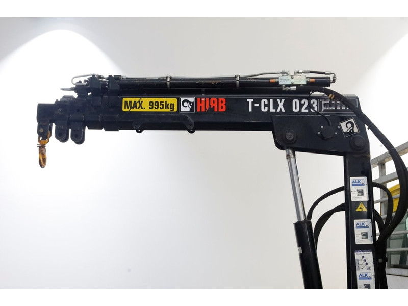 49264780-mercedes-benz-sprinter-15