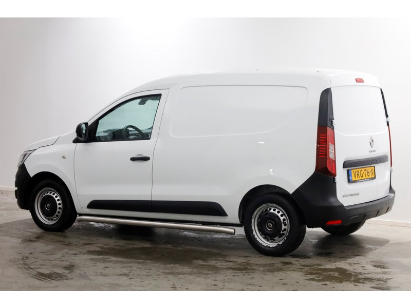 49279251-renault-express-10