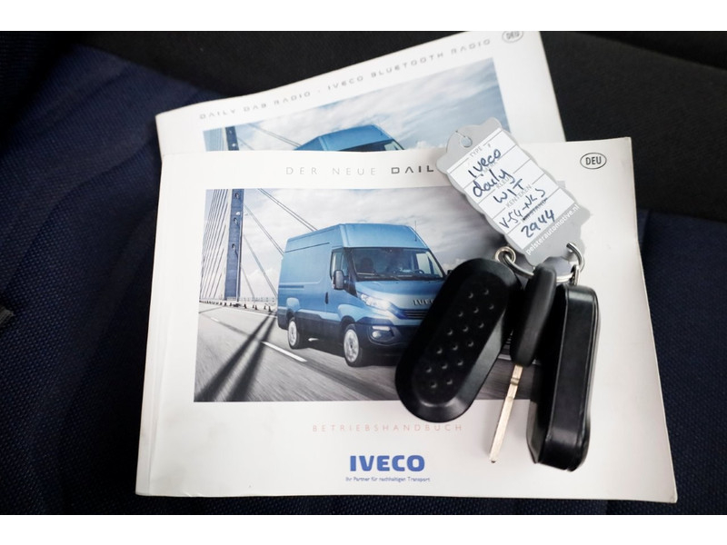 49281386-iveco-daily-9