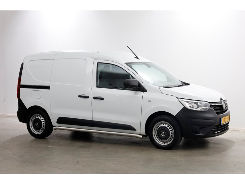 49322592-renault-express-10