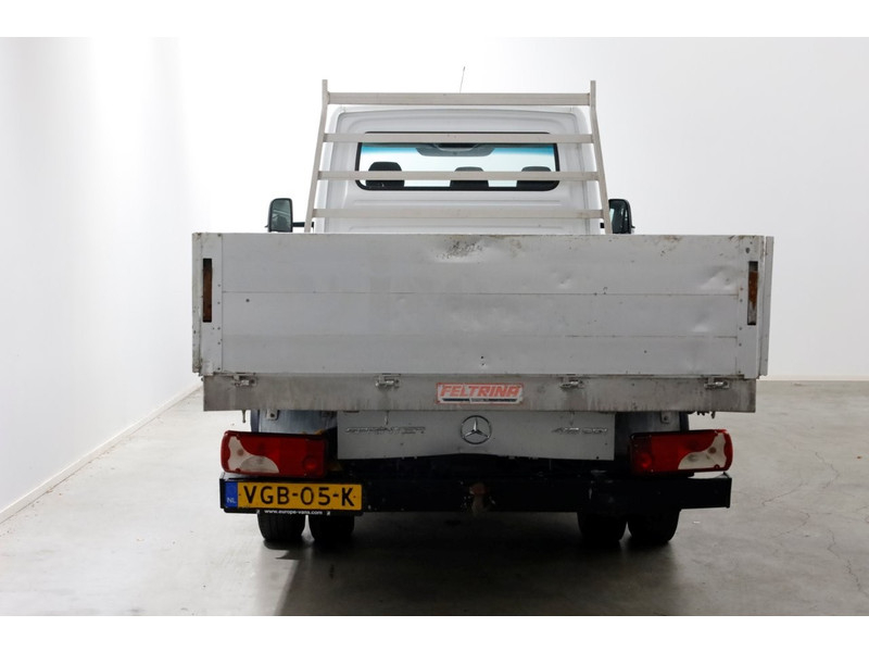 49322745-mercedes-benz-sprinter-13