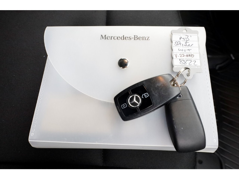 49343392-mercedes-benz-sprinter-6