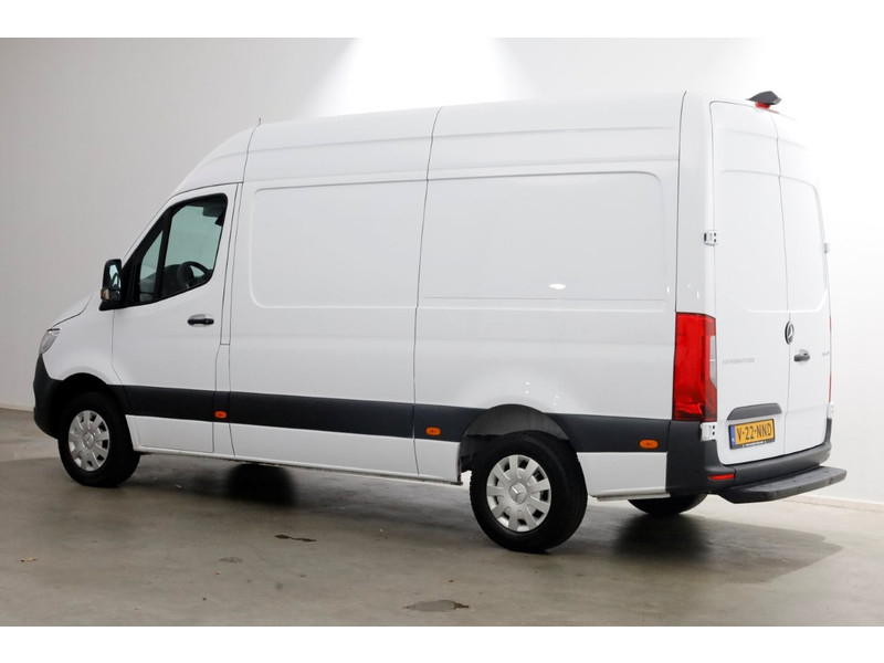 49343392-mercedes-benz-sprinter-9