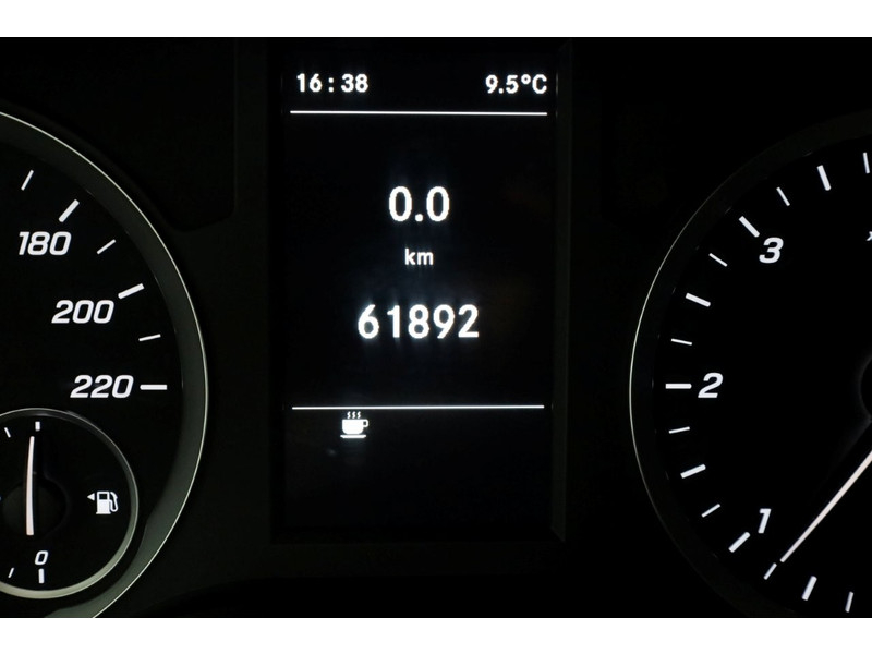 49375150-mercedes-benz-vito-16