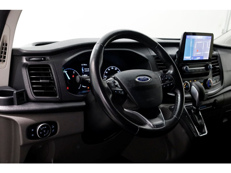 49419902-ford-transit-custom-12