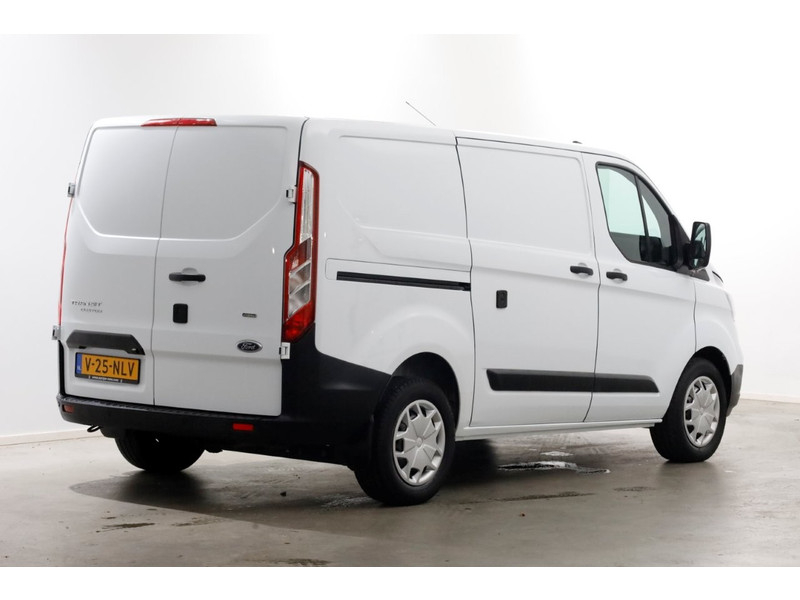 49419902-ford-transit-custom-2