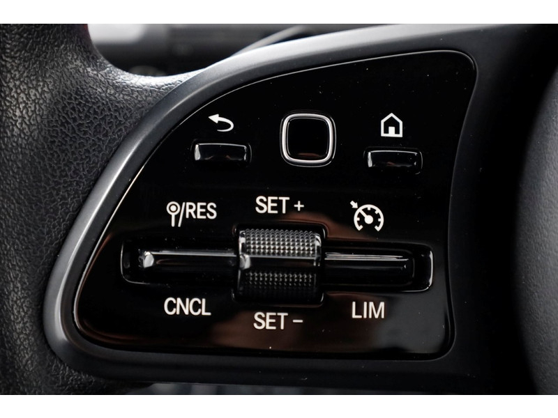 49508983-mercedes-benz-sprinter-15