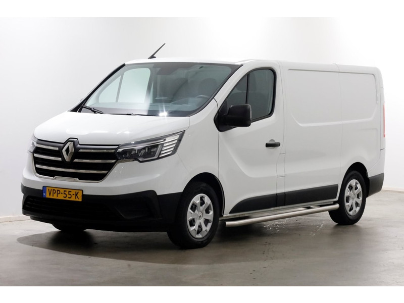 49509595-renault-trafic-8