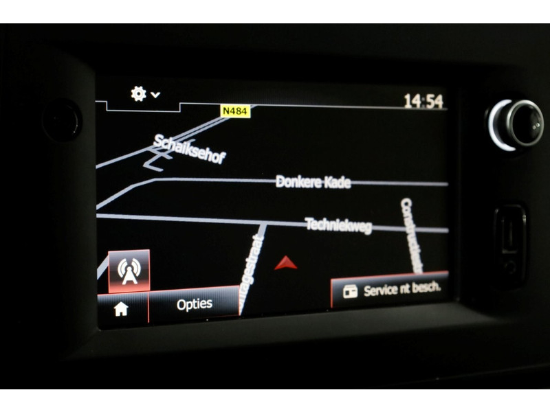 49539841-renault-master-15