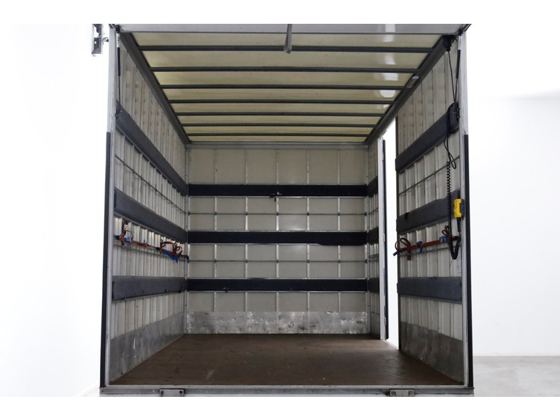 49539841-renault-master-5