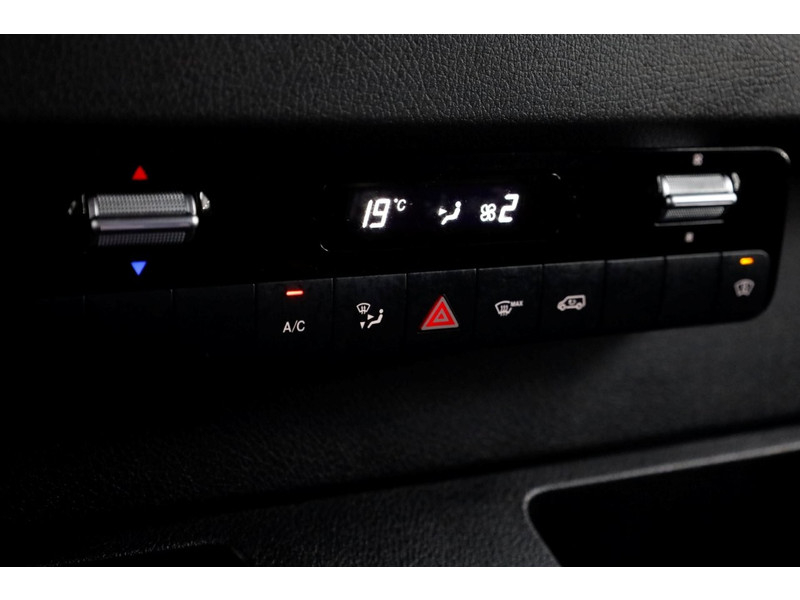 49573381-mercedes-benz-sprinter-20