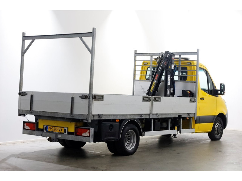 49603418-mercedes-benz-sprinter-11