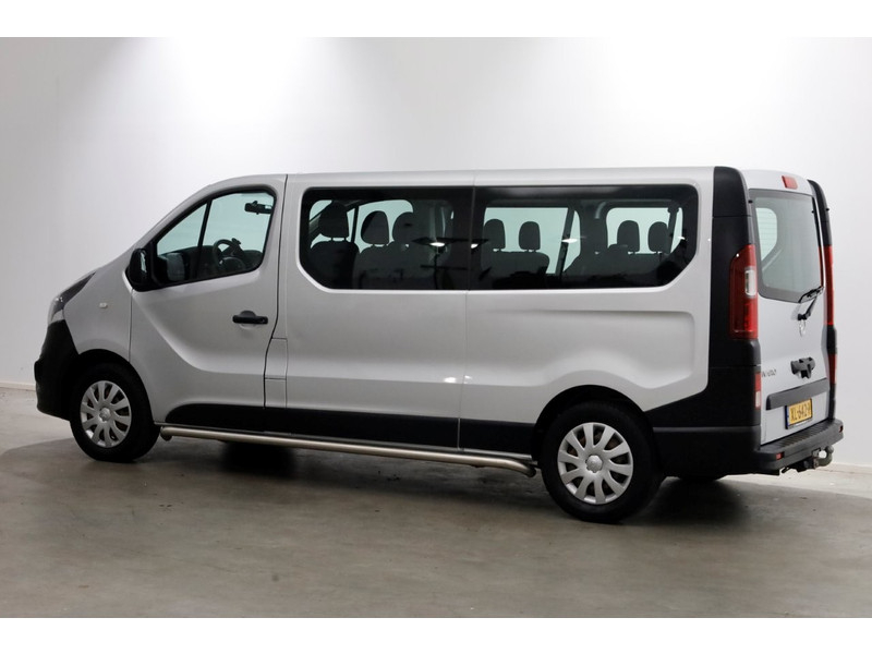 49649271-opel-vivaro-12