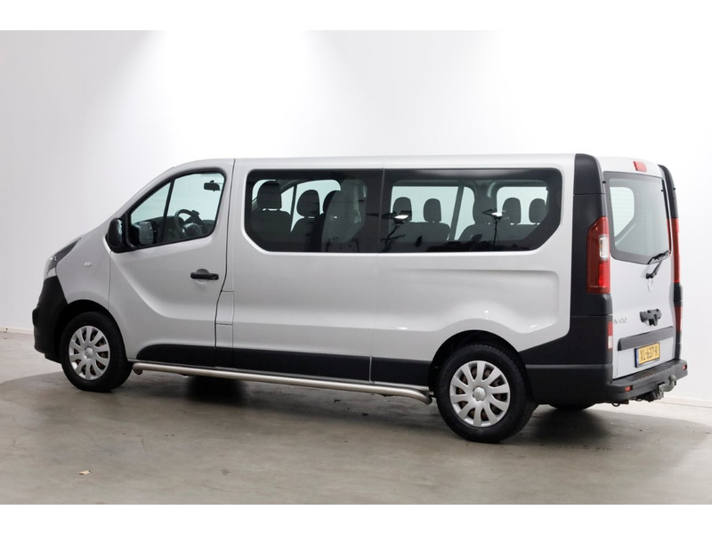 49649287-opel-vivaro-13