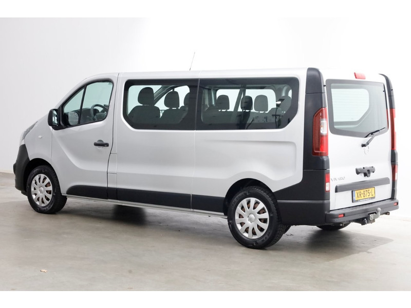 49706915-opel-vivaro-13