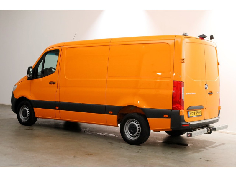 49726647-mercedes-benz-sprinter-9