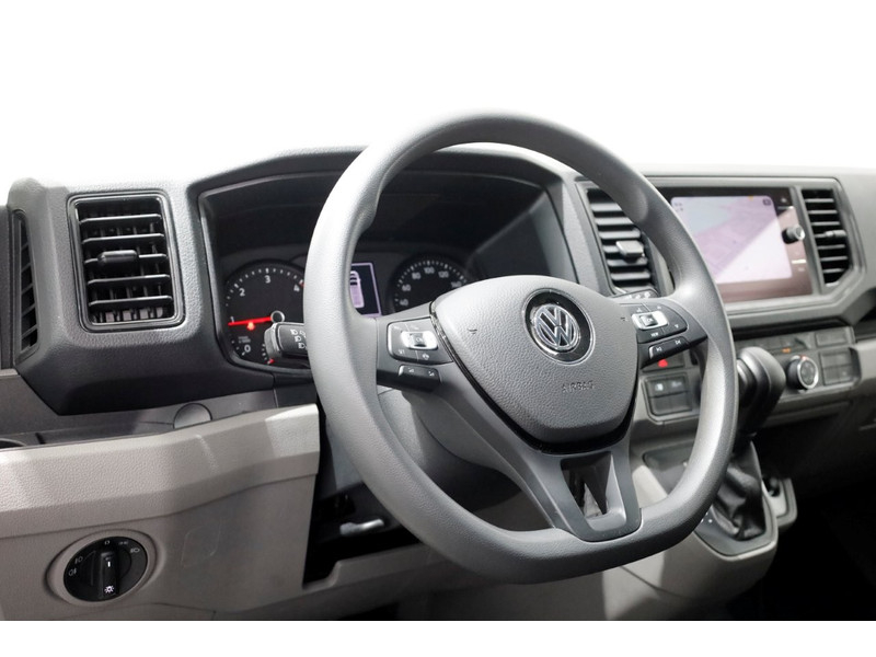 49789232-volkswagen-crafter-13