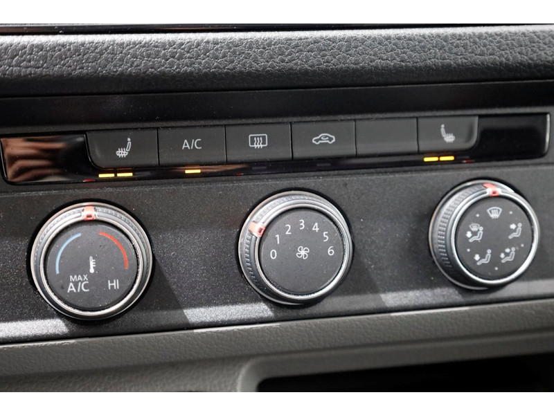 49789232-volkswagen-crafter-18