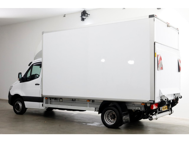 49789571-mercedes-benz-sprinter-10