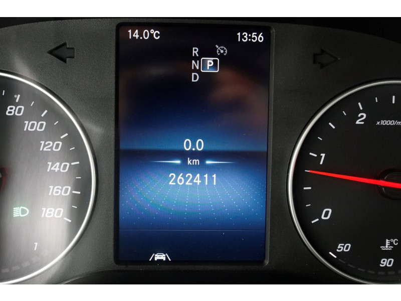 49789571-mercedes-benz-sprinter-17