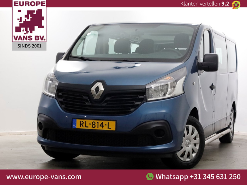 49793803-renault-trafic-1