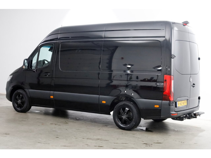 49949863-mercedes-benz-sprinter-11