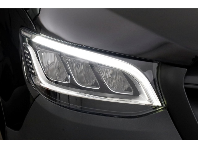 49949863-mercedes-benz-sprinter-15