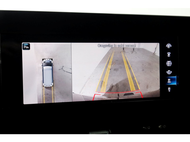 49949863-mercedes-benz-sprinter-18