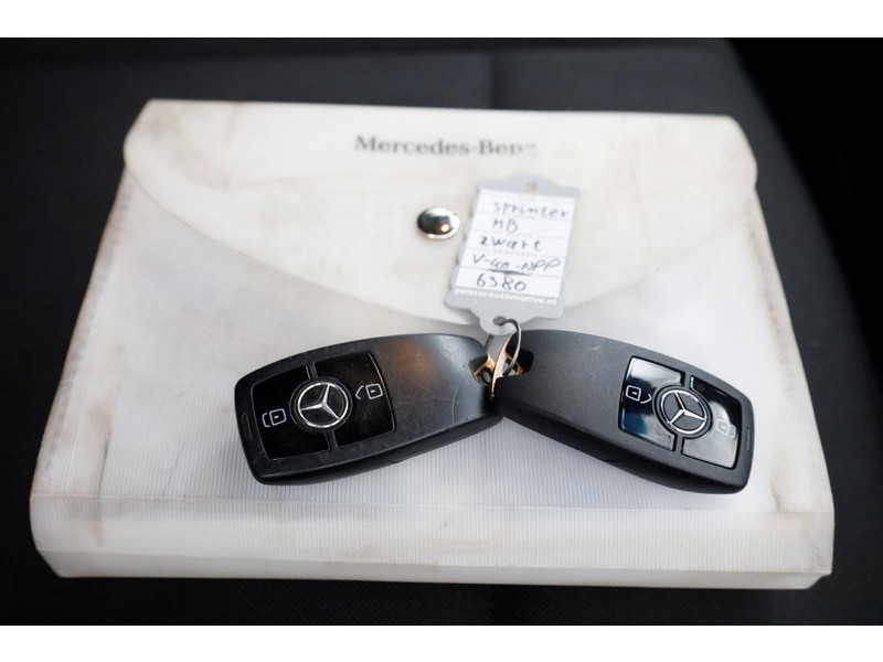 49949863-mercedes-benz-sprinter-8