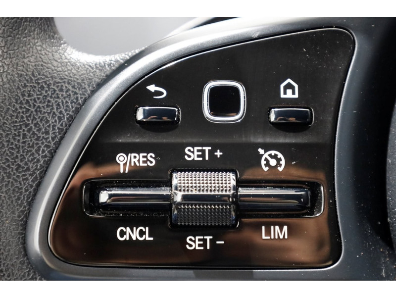 49961053-mercedes-benz-sprinter-19