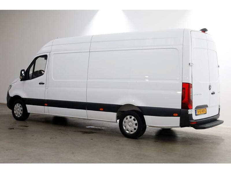 49961053-mercedes-benz-sprinter-9