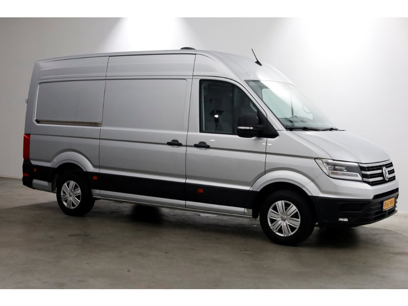 49995880-volkswagen-crafter-10
