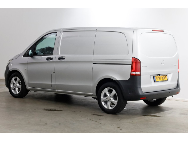 50078223-mercedes-benz-vito-11